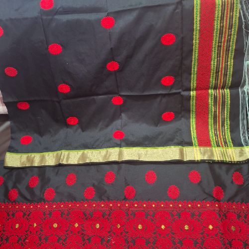 Handwoven Mixed Pat Silk Mekhela Chador - Image 11